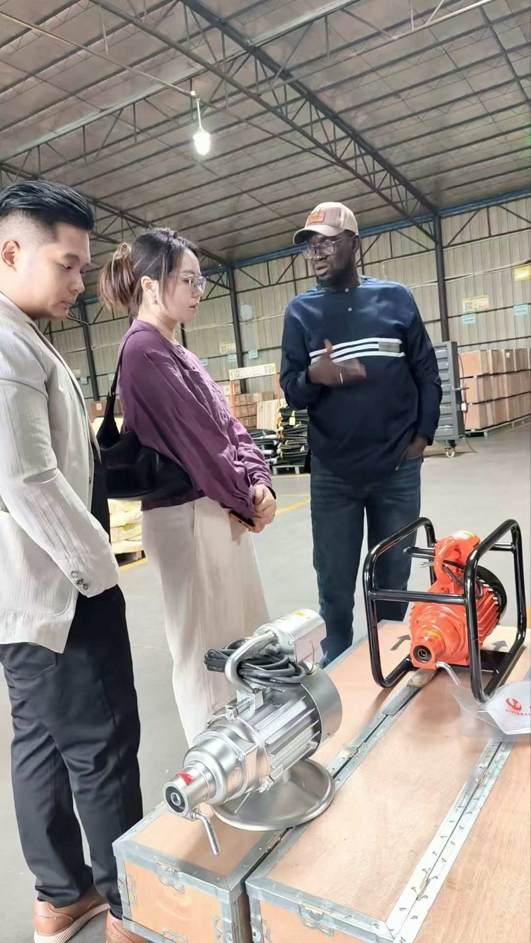 JOINTSEN verwelkomt klanten uit Senegal, onderzoekt strategisch partnerschap voor uitbreiding van de Afrikaanse markt