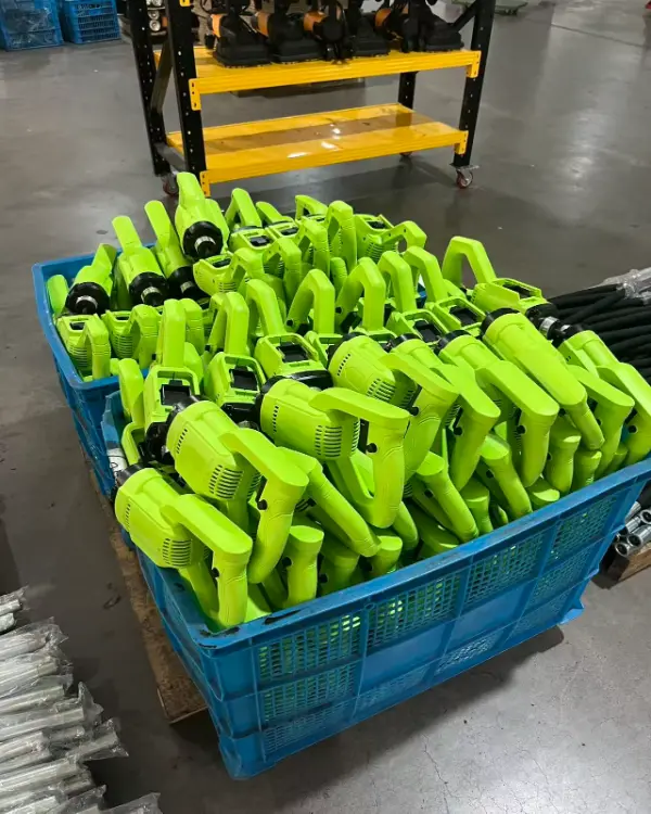 Waarom kiezen bouwers in Afrika voor JOINTSEN betonvibratorapparatuur?